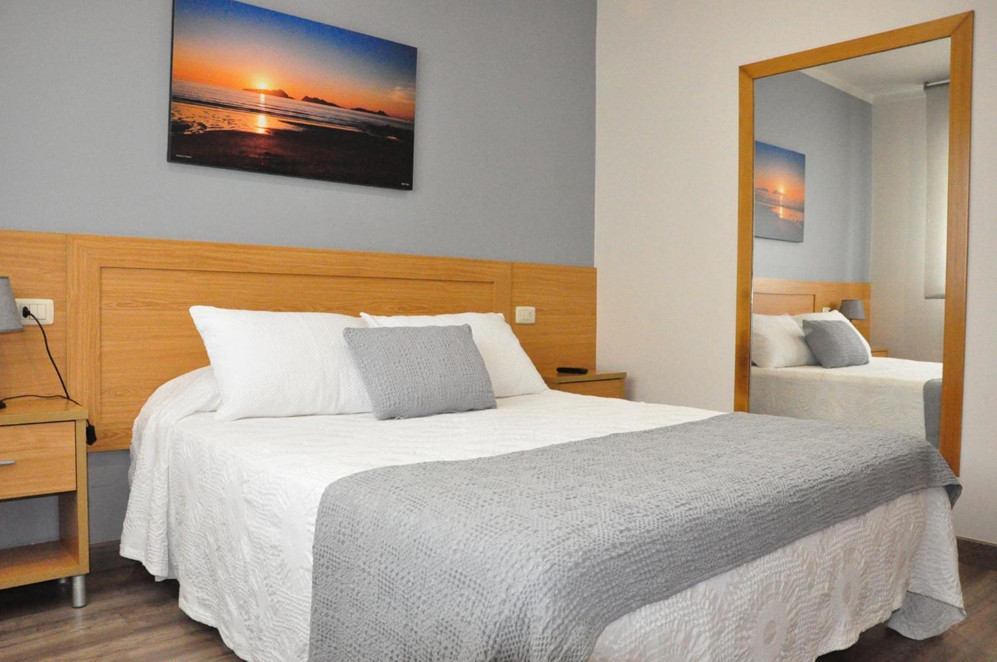 Hostal Paz Gondomar Eksteriør billede