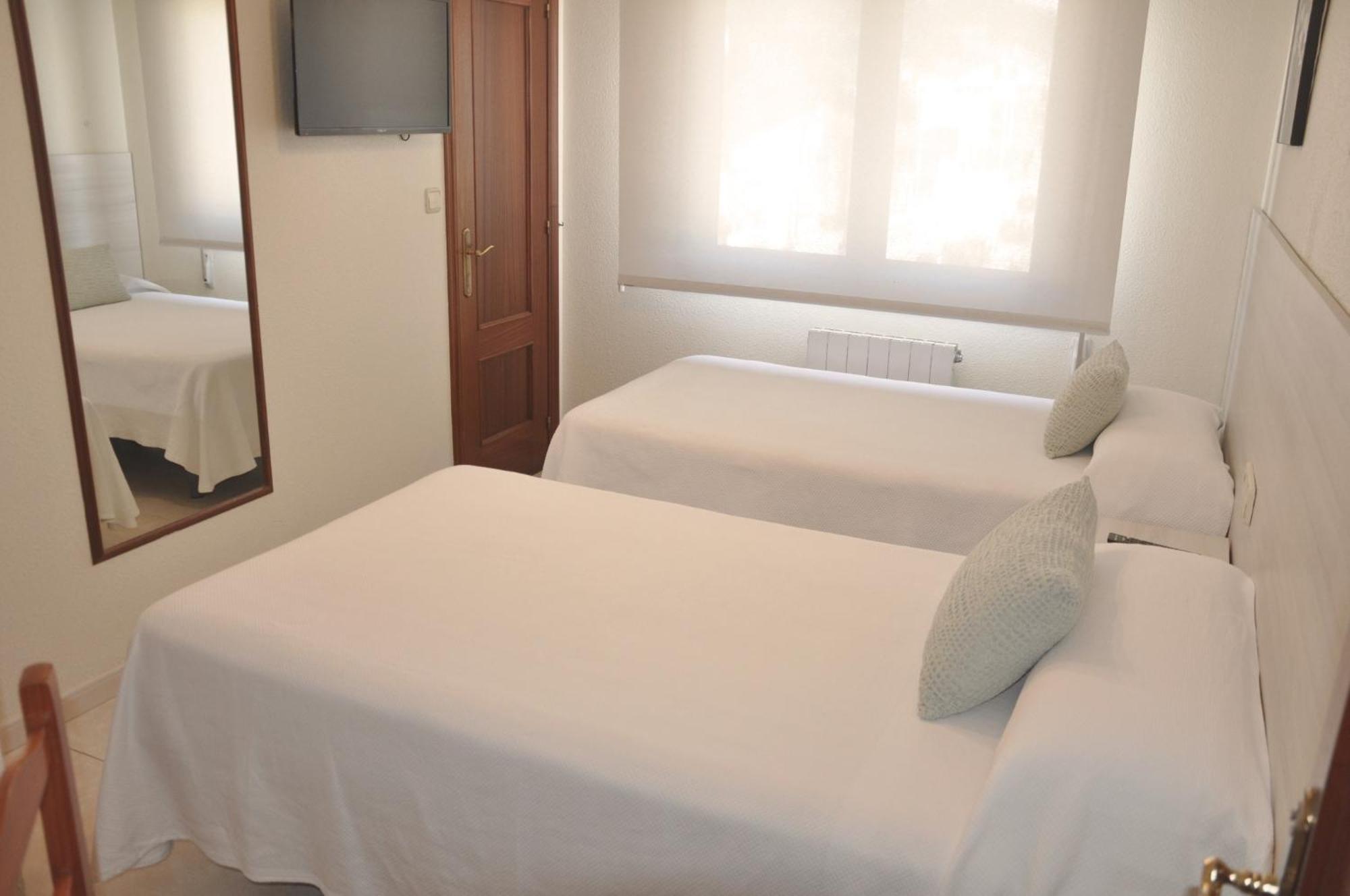 Hostal Paz Gondomar Eksteriør billede
